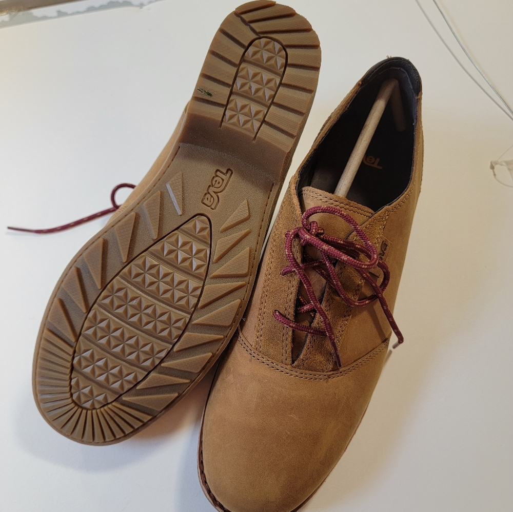 Teva De La Vina Dos Shoe 9.5